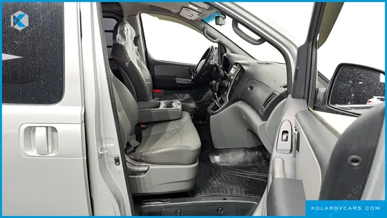 HYUNDAI STAREX CAMPING CAR