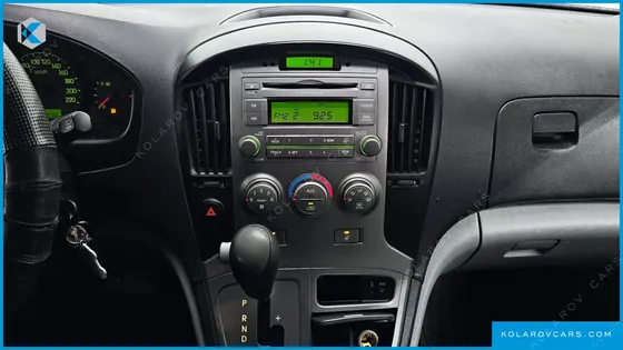 HYUNDAI STAREX CAMPING CAR
