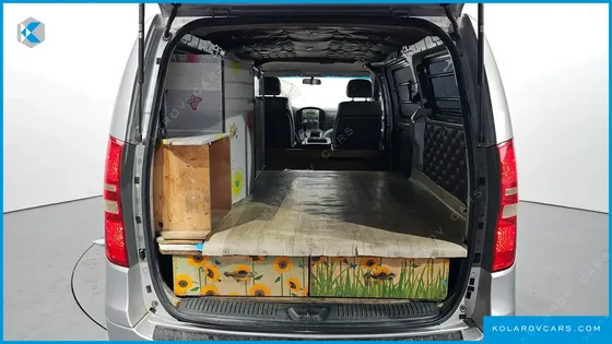 HYUNDAI STAREX CAMPING CAR