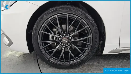 HYUNDAI GRANDEUR EXCLUSIVE