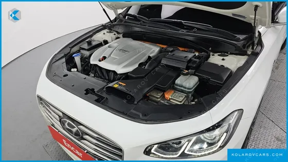 HYUNDAI GRANDEUR EXCLUSIVE