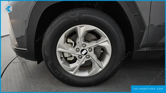 HYUNDAI TUCSON DIESEL 2.0 2WD
