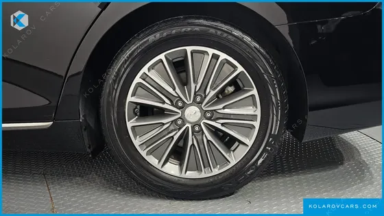 HYUNDAI GRANDEUR EXCLUSIVE