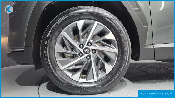 HYUNDAI TUCSON GASOLINE 1.6 TURBO 2WD