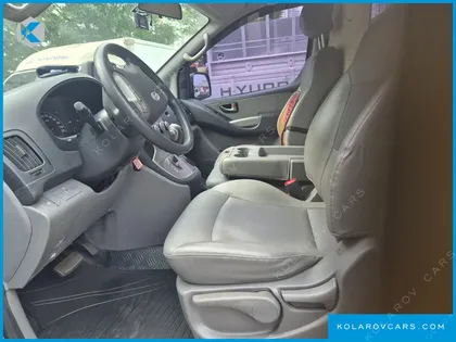 HYUNDAI STAREX CAMPING CAR