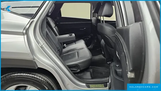 HYUNDAI TUCSON DIESEL 2.0 2WD