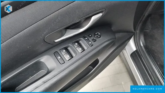 HYUNDAI TUCSON DIESEL 2.0 2WD