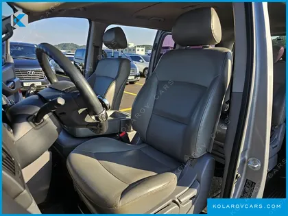 HYUNDAI STAREX 12-SEATER WAGON