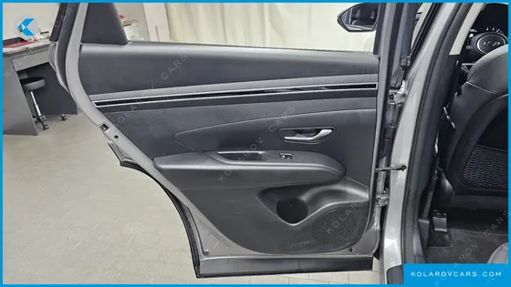 HYUNDAI TUCSON DIESEL 2.0 2WD