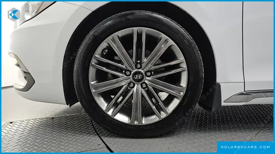 HYUNDAI GRANDEUR EXCLUSIVE