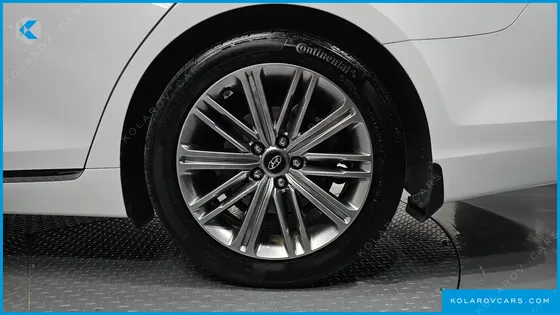 HYUNDAI GRANDEUR EXCLUSIVE