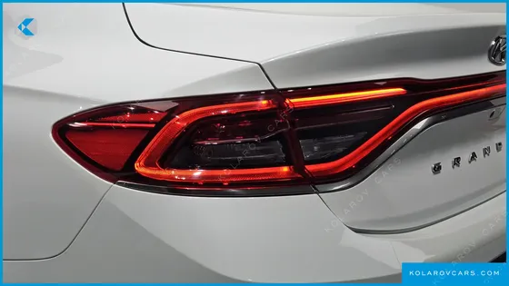 HYUNDAI GRANDEUR EXCLUSIVE