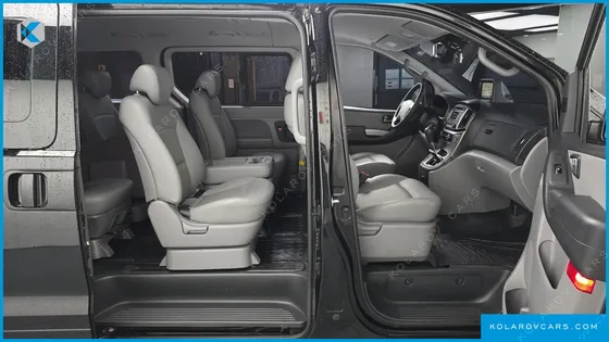 HYUNDAI STAREX 11-SEATER WAGON