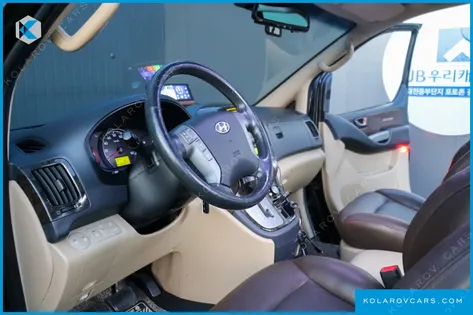 HYUNDAI STAREX 4WD LIMOUSINE