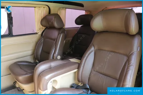 HYUNDAI STAREX 4WD LIMOUSINE