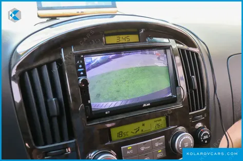 HYUNDAI STAREX 4WD LIMOUSINE