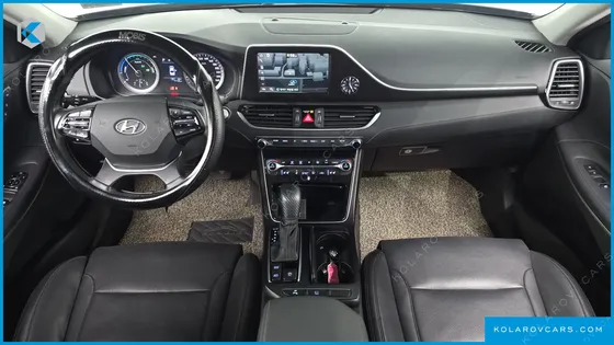 HYUNDAI GRANDEUR EXCLUSIVE