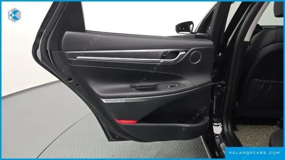 HYUNDAI GRANDEUR EXCLUSIVE