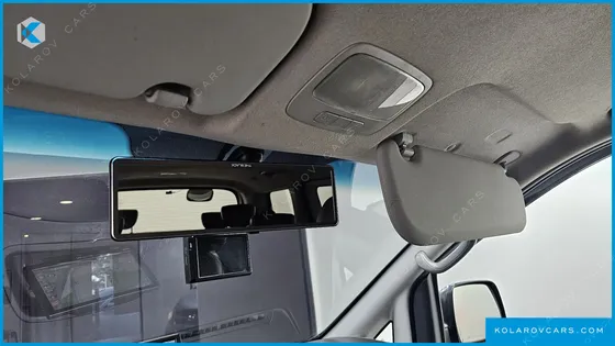 HYUNDAI STAREX 12-SEATER WAGON