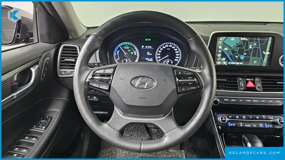 HYUNDAI GRANDEUR EXCLUSIVE
