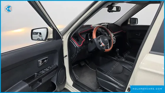 KIA SOUL GASOLINE 1.6 SMART