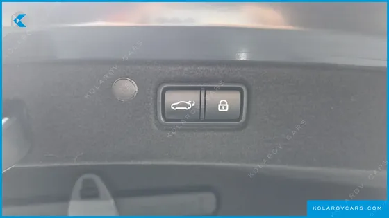 HYUNDAI GRANDEUR PREMIUM