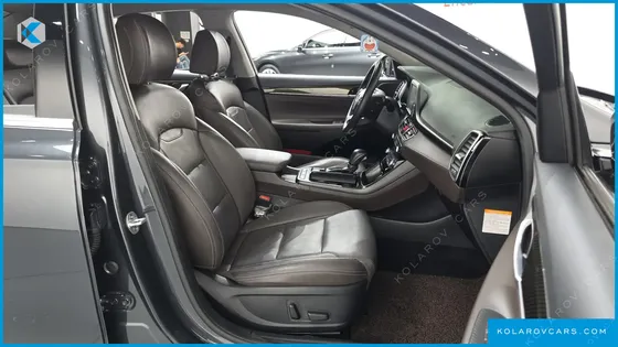 HYUNDAI GRANDEUR PREMIUM