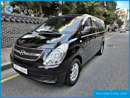 HYUNDAI STAREX 3-SEATER VAN
