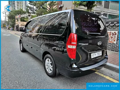 HYUNDAI STAREX 3-SEATER VAN