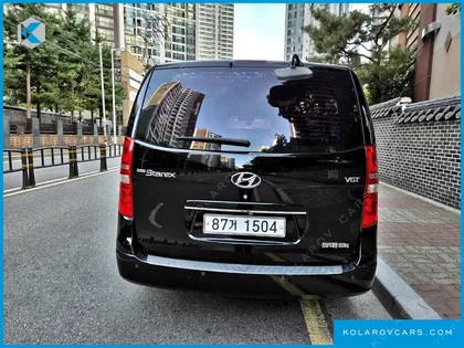 HYUNDAI STAREX 3-SEATER VAN