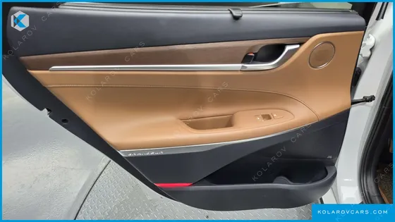HYUNDAI GRANDEUR EXCLUSIVE