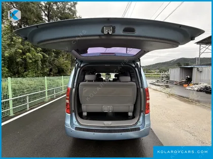 HYUNDAI STAREX 12-SEATER LPI WAGON