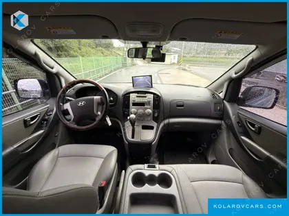 HYUNDAI STAREX 12-SEATER LPI WAGON