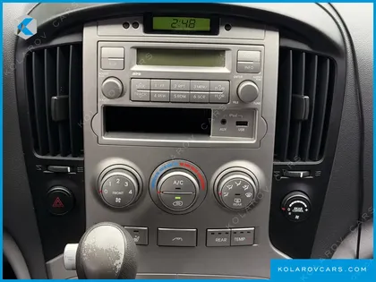 HYUNDAI STAREX 12-SEATER LPI WAGON