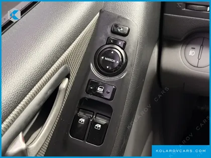 HYUNDAI STAREX 12-SEATER LPI WAGON
