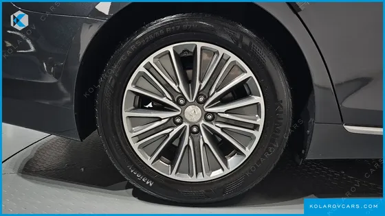 HYUNDAI GRANDEUR EXCLUSIVE