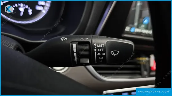 HYUNDAI GRANDEUR EXCLUSIVE