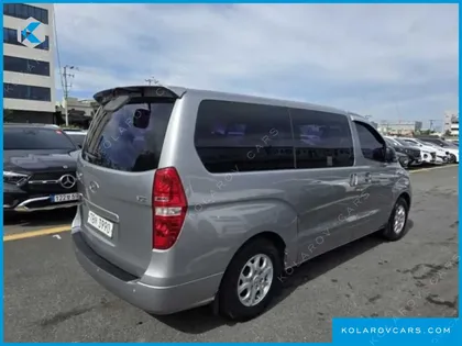 HYUNDAI STAREX 12-SEATER WAGON