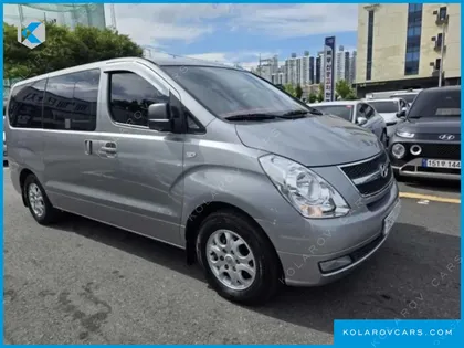 HYUNDAI STAREX 12-SEATER WAGON