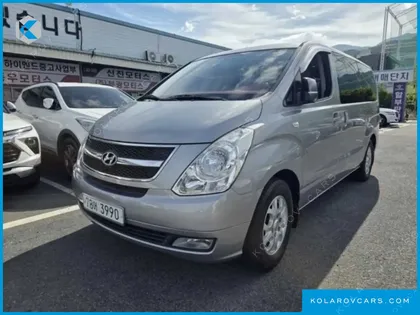HYUNDAI STAREX 12-SEATER WAGON