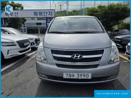 HYUNDAI STAREX 12-SEATER WAGON