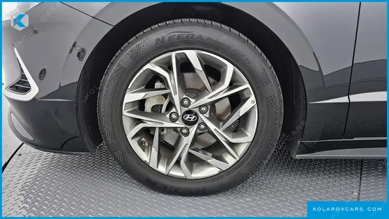 HYUNDAI SONATA 2.0