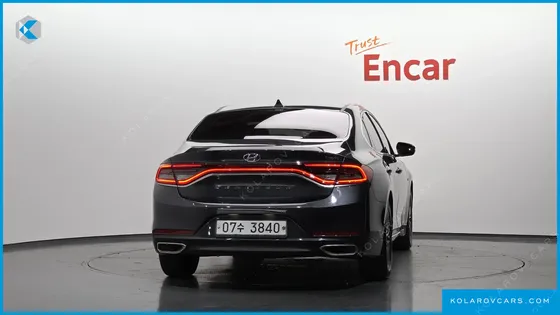 HYUNDAI GRANDEUR EXCLUSIVE