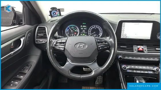 HYUNDAI GRANDEUR EXCLUSIVE