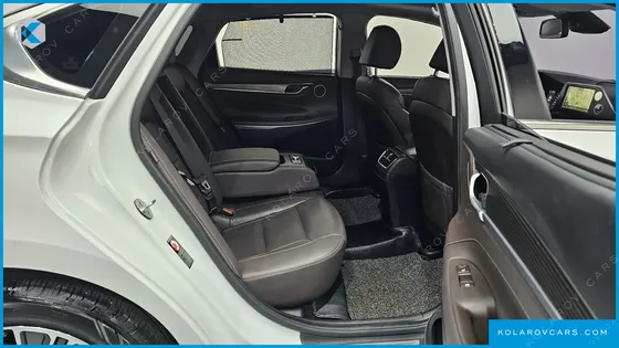 HYUNDAI GRANDEUR EXCLUSIVE