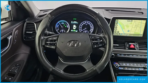 HYUNDAI GRANDEUR EXCLUSIVE