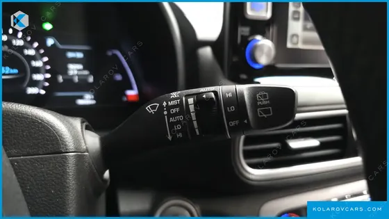 HYUNDAI KONA PREMIUM