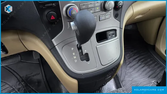 HYUNDAI STAREX CAMPING CAR