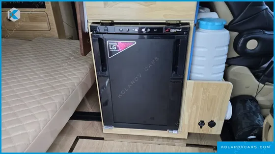 HYUNDAI STAREX CAMPING CAR
