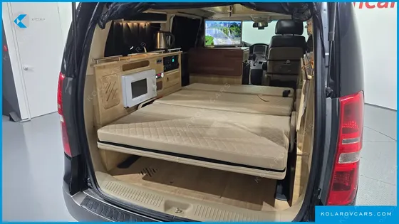 HYUNDAI STAREX CAMPING CAR